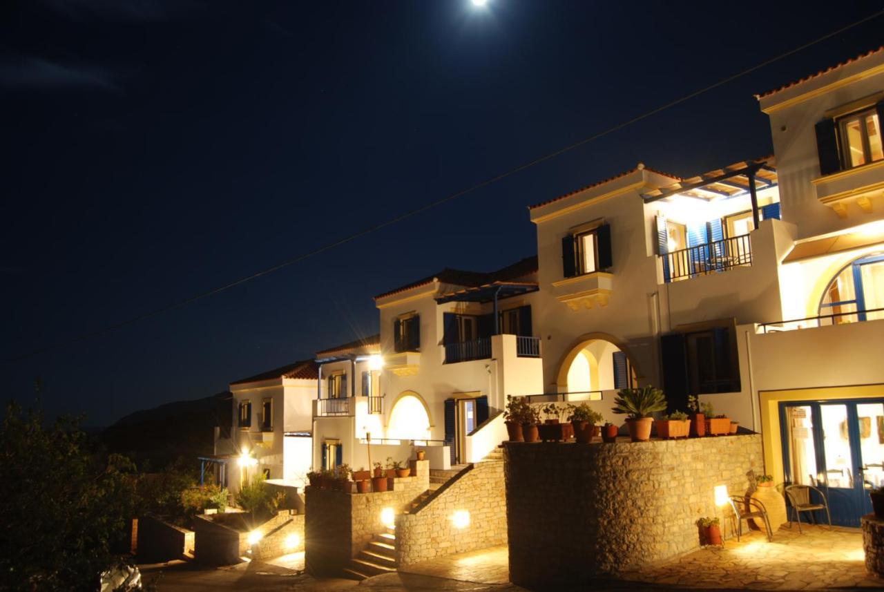 Stella'S Houses Aparthotel Agia Pelagia  Exterior photo